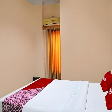 Hotel O Medan City Near Lapangan Benteng Formerly Ralica Residence Экстерьер фото