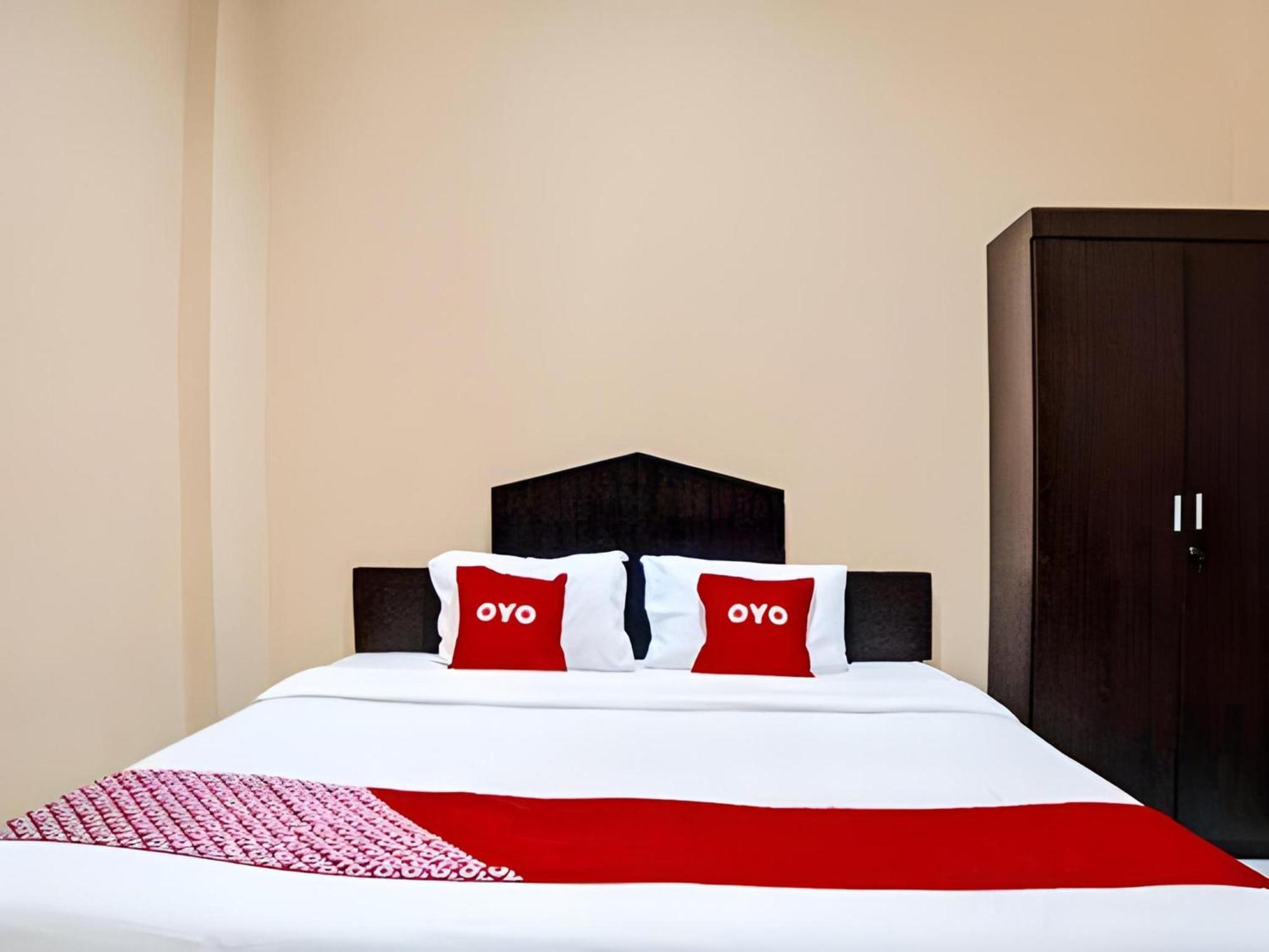 Hotel O Medan City Near Lapangan Benteng Formerly Ralica Residence Экстерьер фото