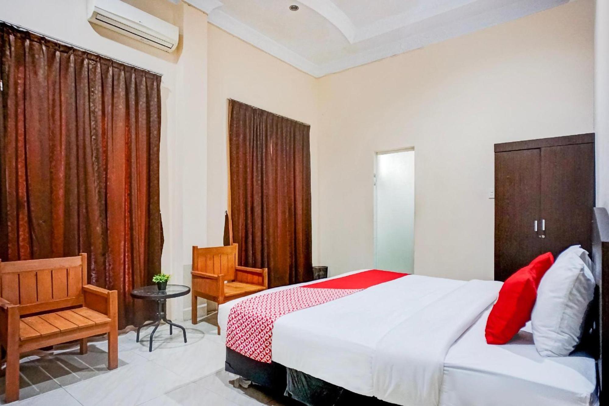 Hotel O Medan City Near Lapangan Benteng Formerly Ralica Residence Экстерьер фото