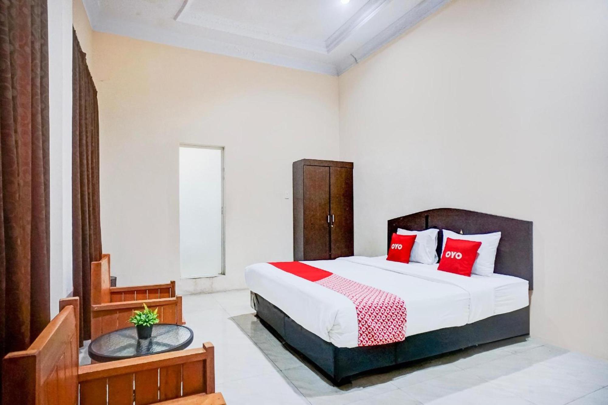 Hotel O Medan City Near Lapangan Benteng Formerly Ralica Residence Экстерьер фото
